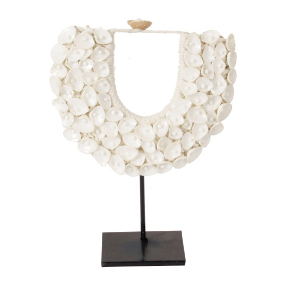 J85 Small Shell Necklace